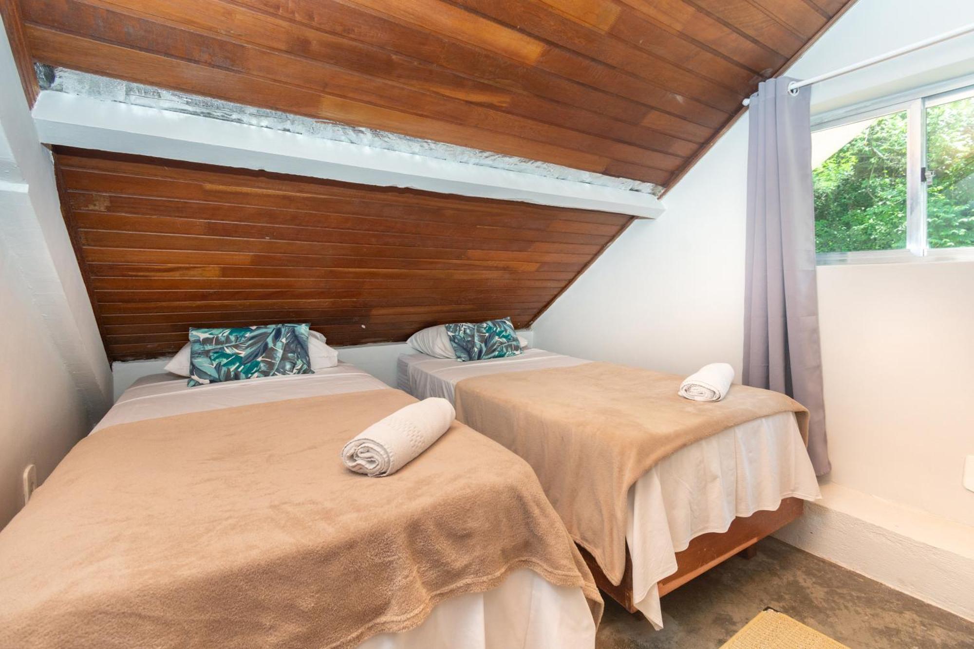 Bamboo Rio Albergue *